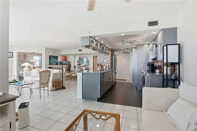 $5,000 | 6101 Pelican Bay Boulevard, Unit 805, Naples, FL 34108