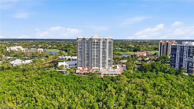 $5,000 | 6101 Pelican Bay Boulevard, Unit 805, Naples, FL 34108
