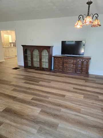 $249,000 | 1946 Highway 221, Perry, FL 32347