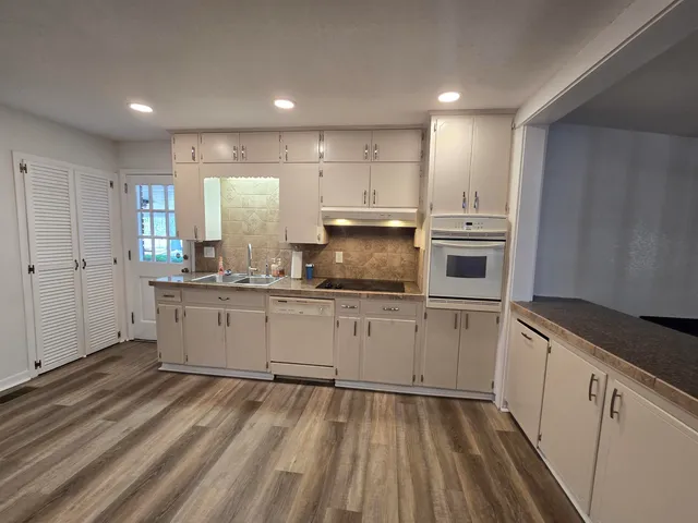 $249,000 | 1946 Highway 221, Perry, FL 32347