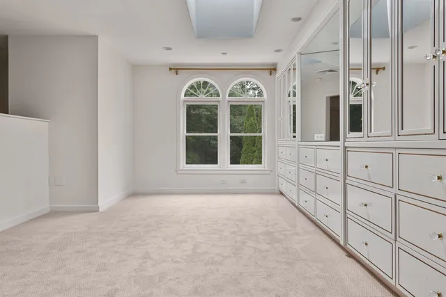 $2,725,000 | 17 Pond Path, North Hampton, NH 03862