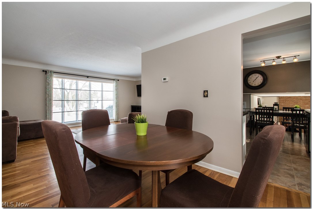 6546 Hansford Road Cleveland, OH 44124 - Photo 6 of 29 Gallery Image 6