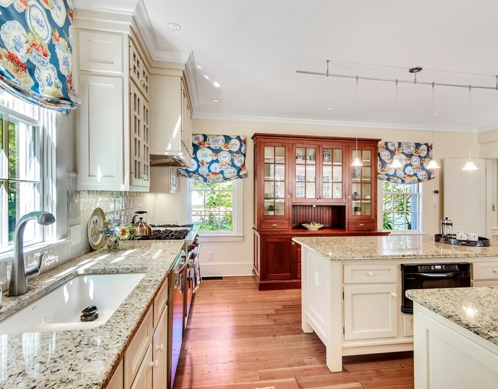 235 Main Street Concord, MA 01742 - Photo 8 of 30