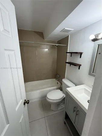 $195,000 | 5199 Northwest 7th Street, Unit 111, Miami, FL 33126