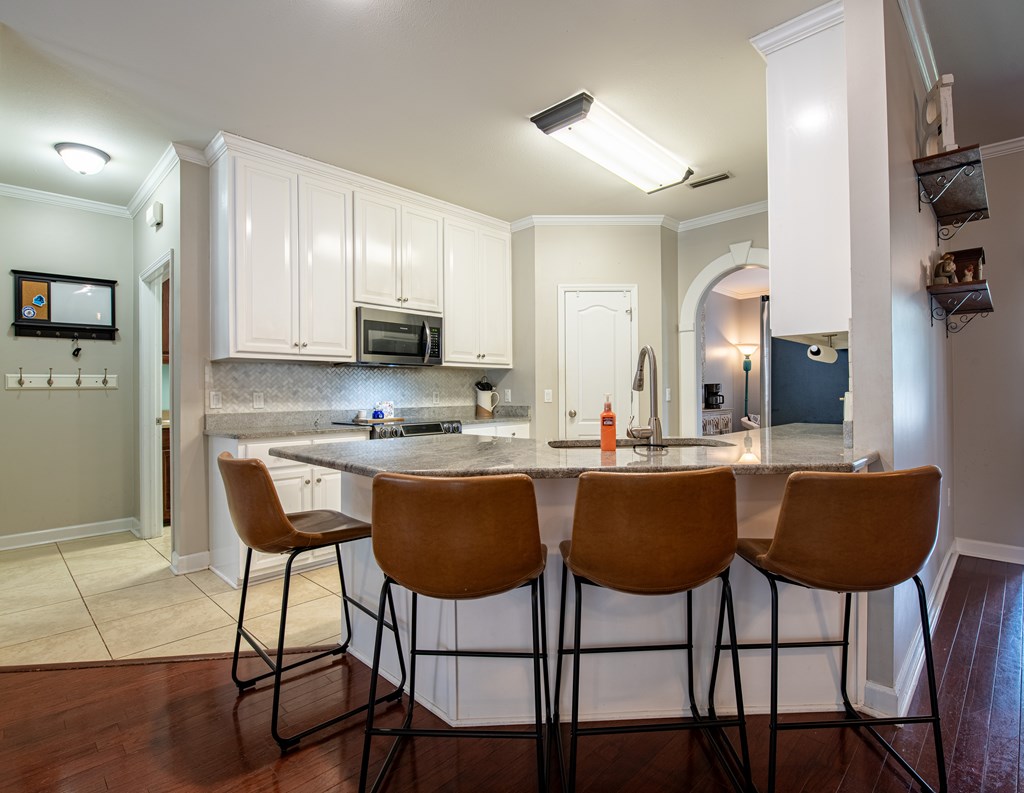 108 Frisco Lane Enterprise, AL 36330 - Photo 4 of 52