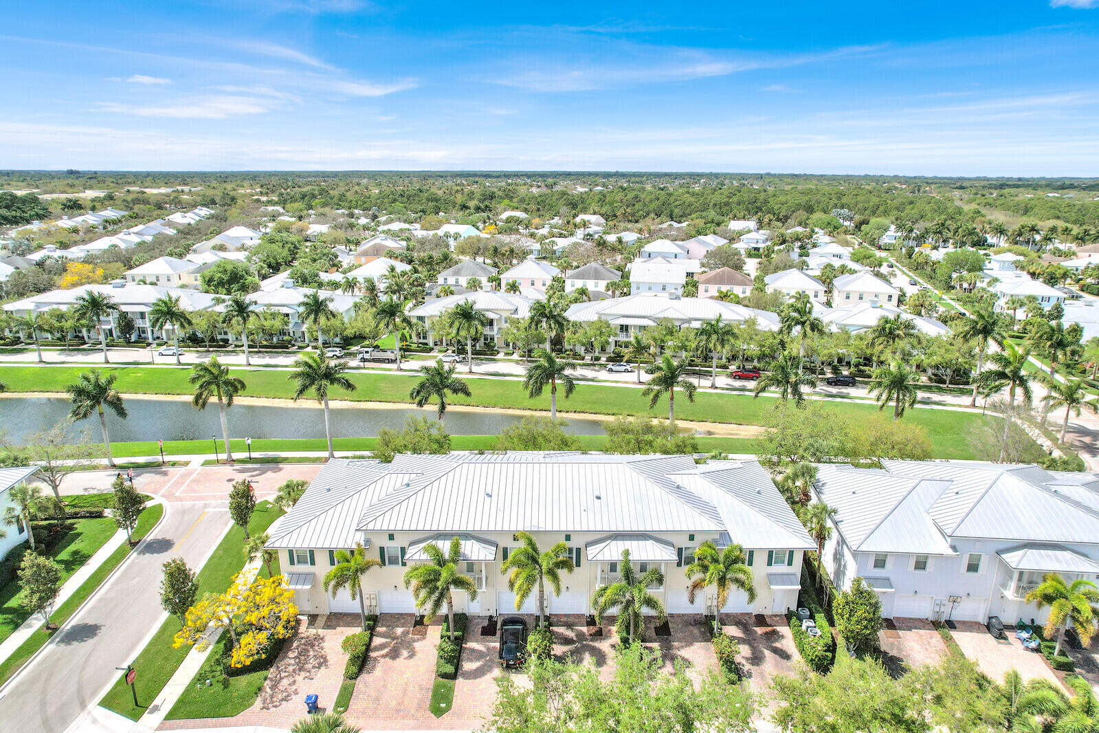 3277 East Mallory Boulevard Jupiter, FL 33458 - Photo 42 of 44 a view of a city