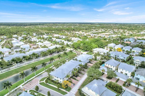 $615,000 | 3277 East Mallory Boulevard, Jupiter, FL 33458