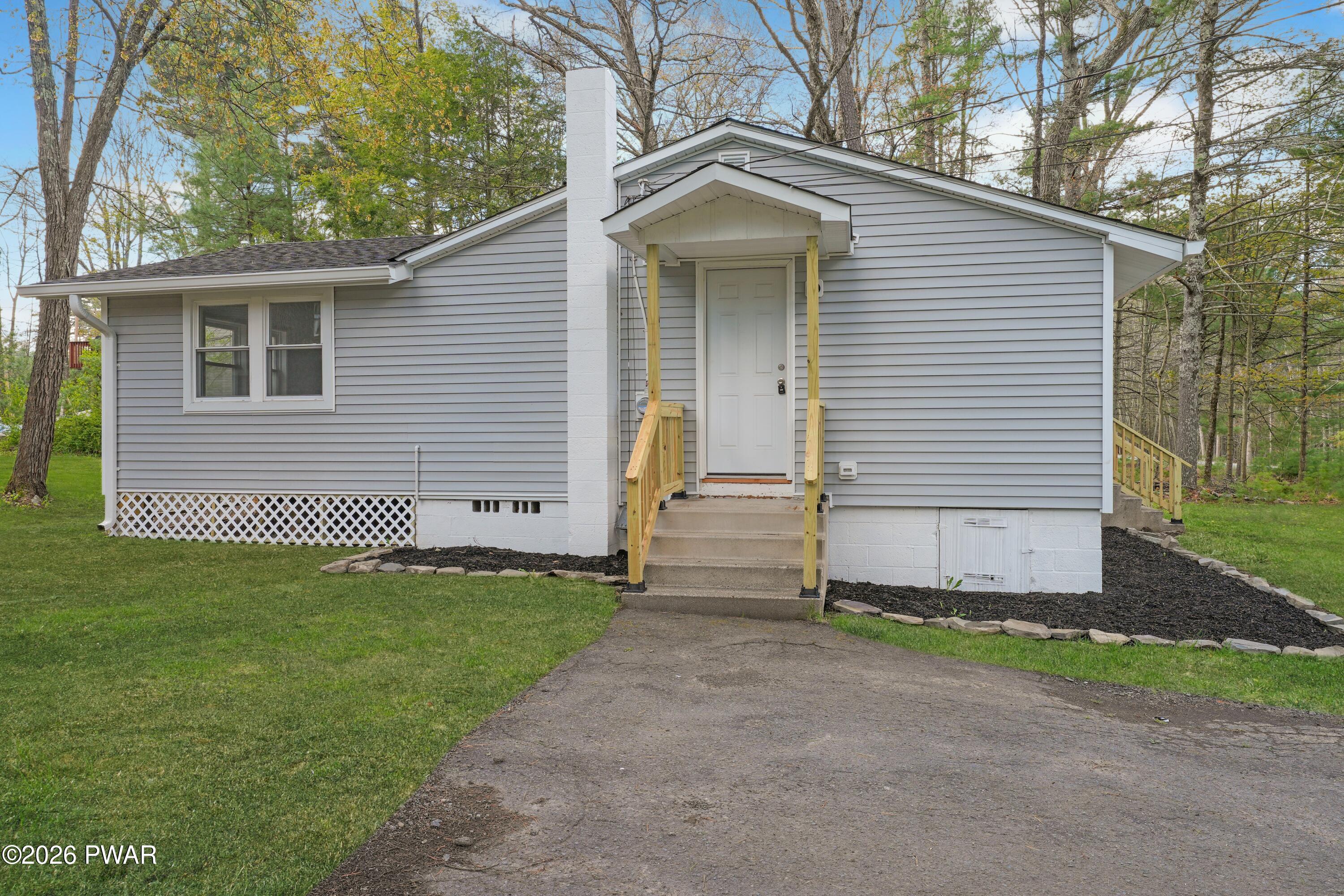 208 Doolan Road Dingmans Ferry, PA 18328 - Photo 7 of 22