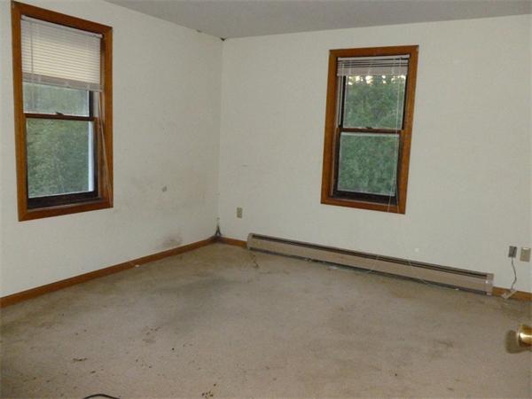 10 Robbins Road Warwick, MA 01378 - Photo 7 of 17