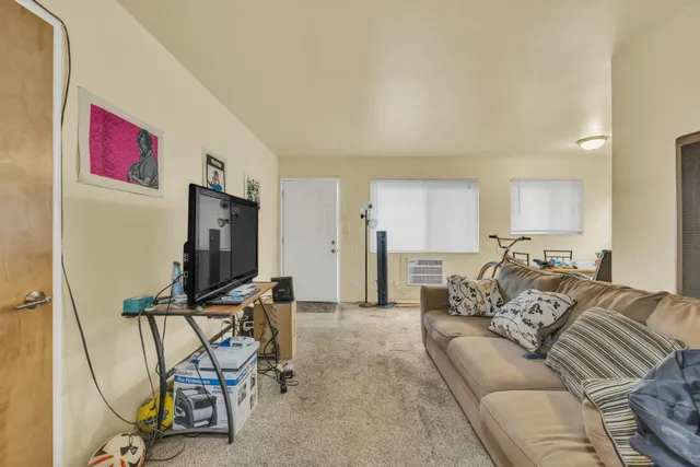 $1,349,000 | 1721 U Street, Sacramento, CA 95818