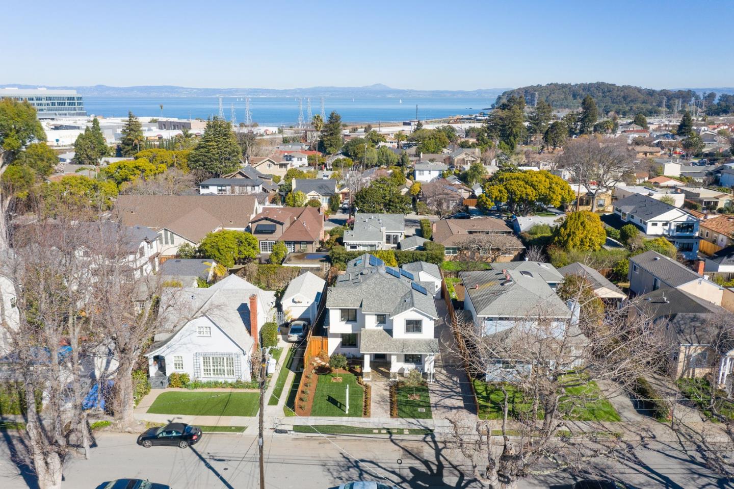 228 Stanley Road Burlingame, CA 94010 - Photo 7 of 100