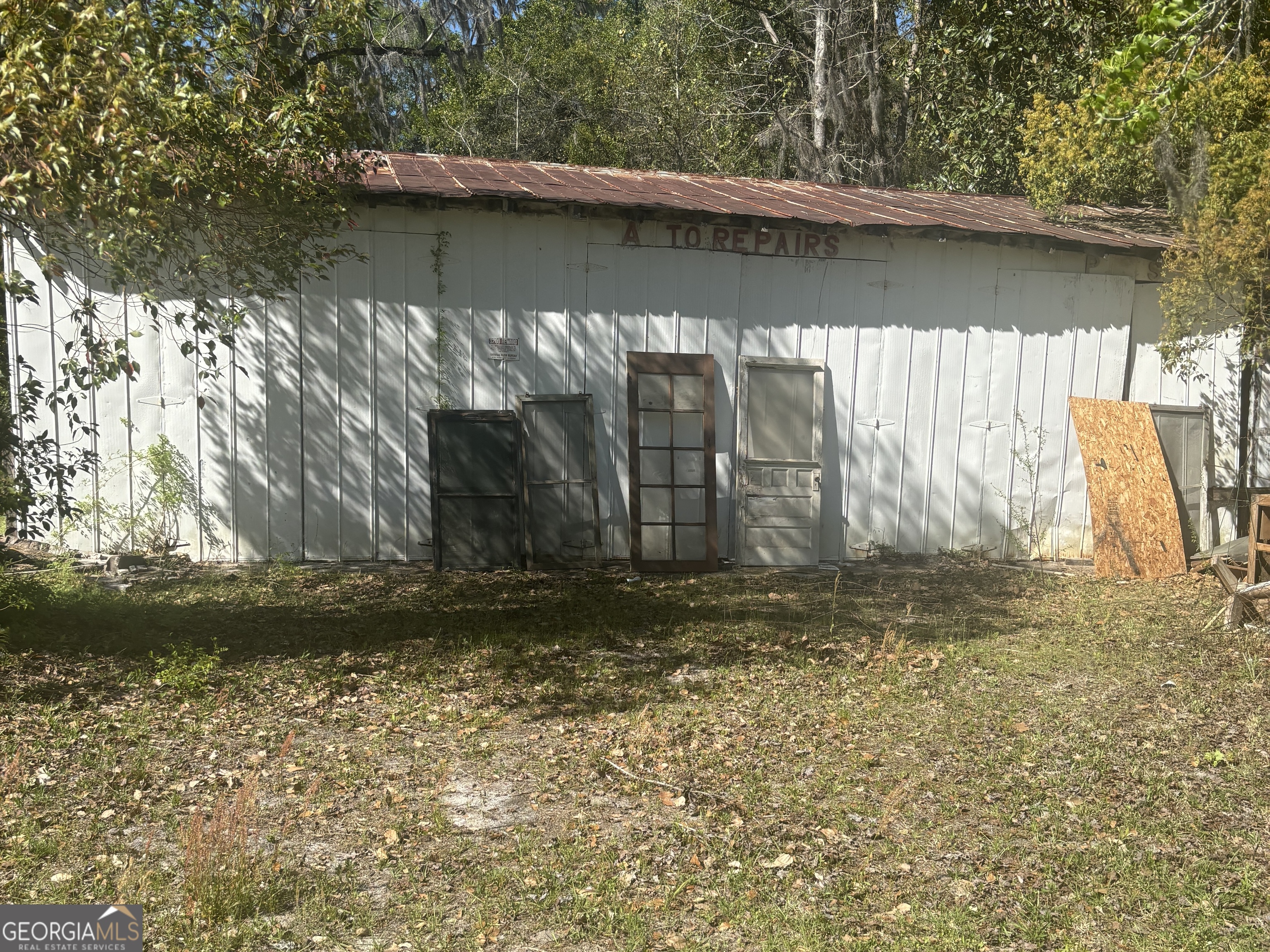 13272 Florida Avenue St. George, GA 31562 - Photo 15 of 16 a view of a wooden fence