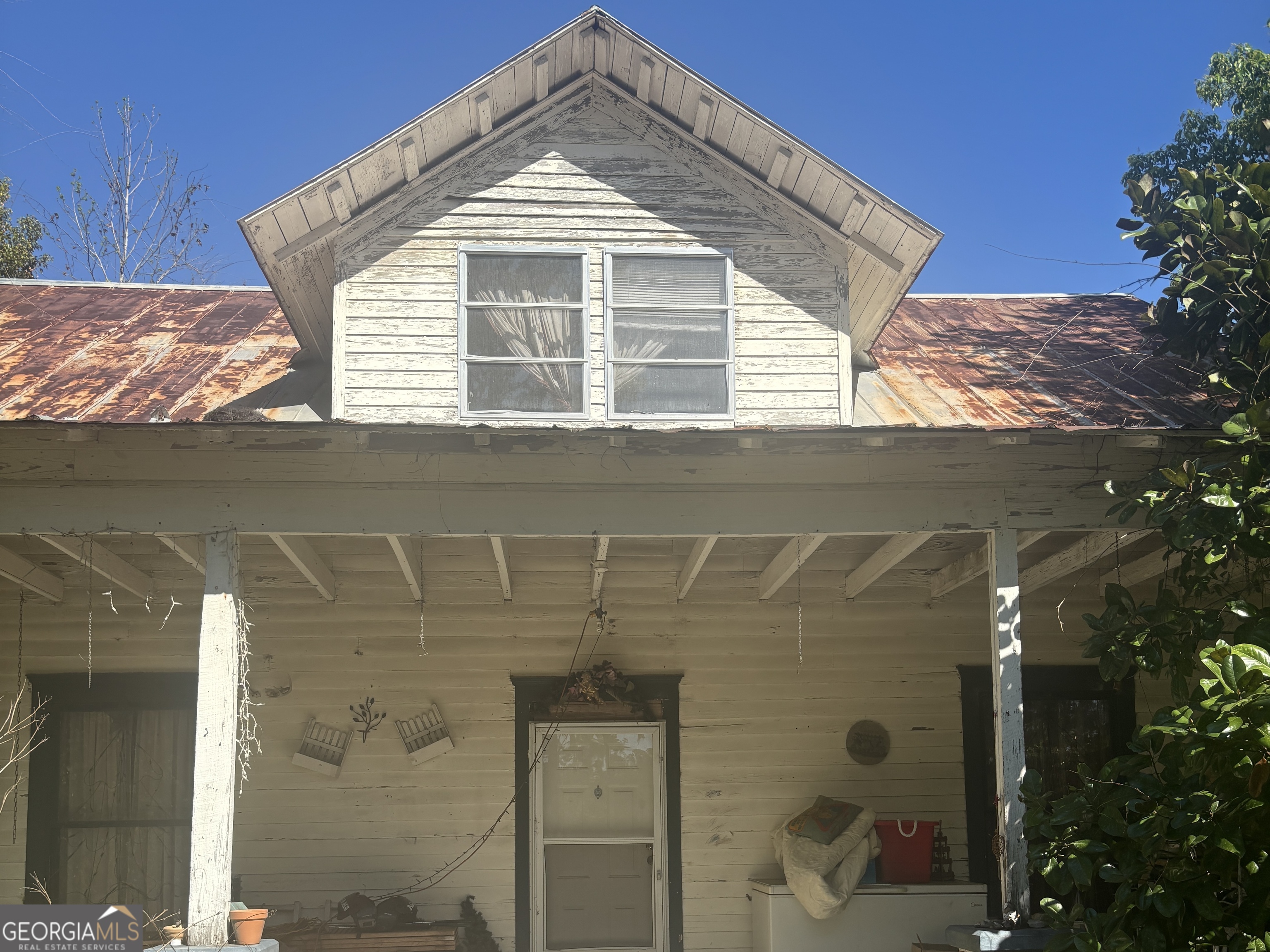 13272 Florida Avenue St. George, GA 31562 - Photo 2 of 16 a view of a house with a yard