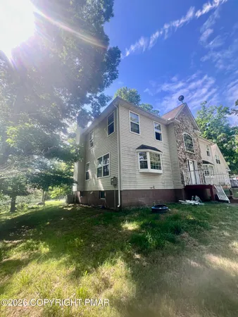 $219,900 | 105 Hobbit Drive, Tamiment, PA 18371