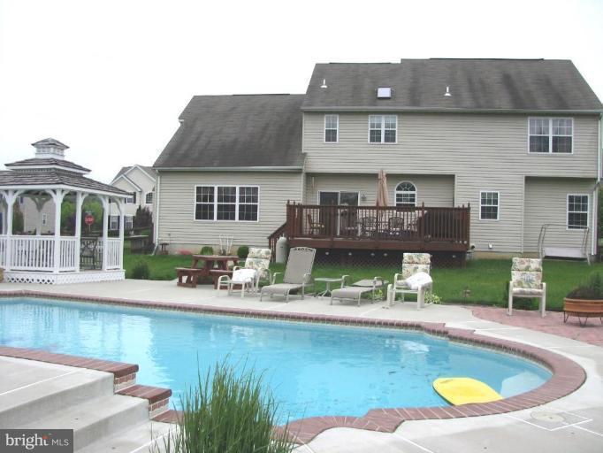 24 Riva Ridge Lane Bear, DE 19701 - Photo 3 of 12 Swimming Pool