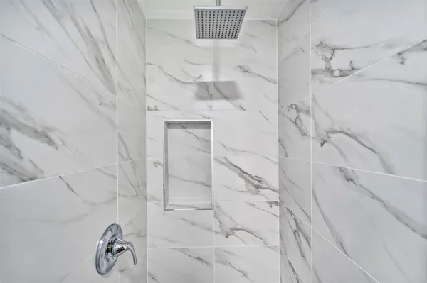 $309,900 | 22250 Queenbury Hills Drive, Houston, TX 77073