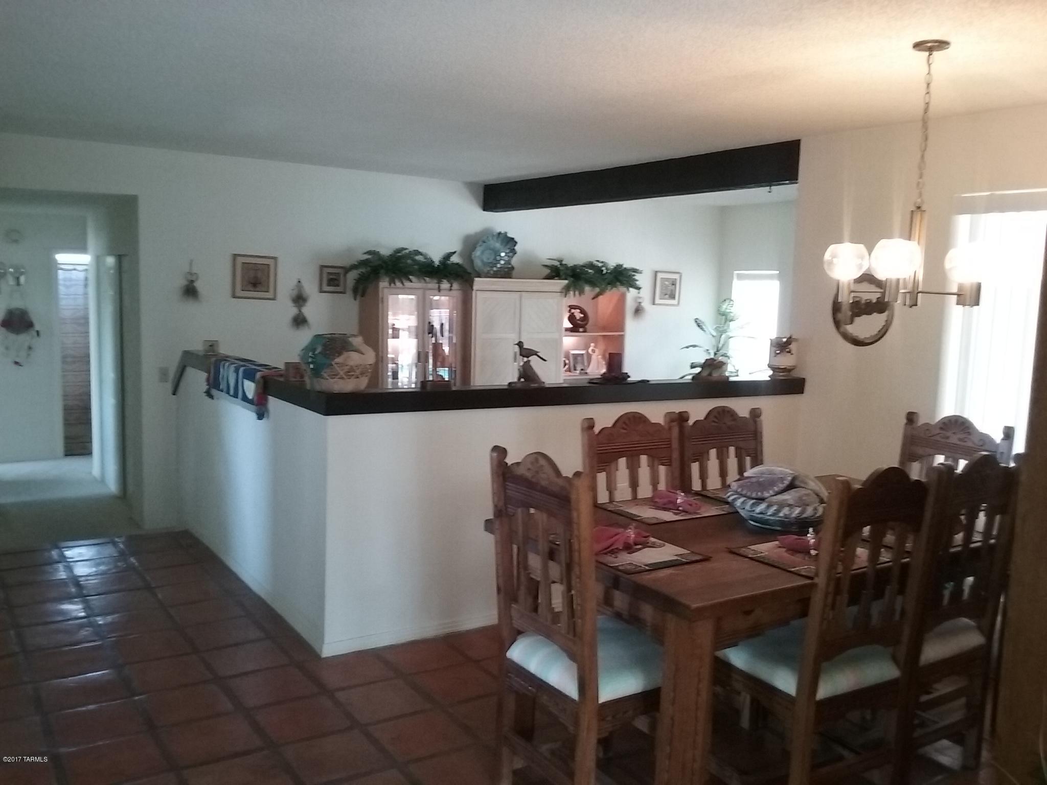 406 Hopkins Street Rio Rico, AZ 85648 - Photo 17 of 40