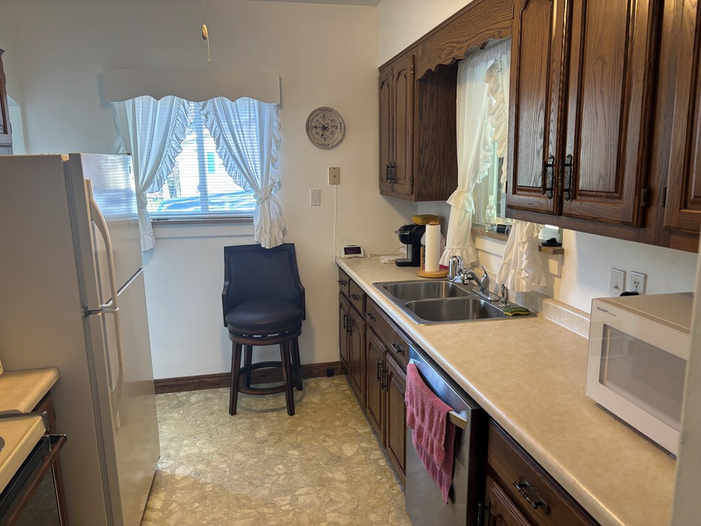 485 Harvey Road Foxburg, PA 16036 - Photo 2 of 40