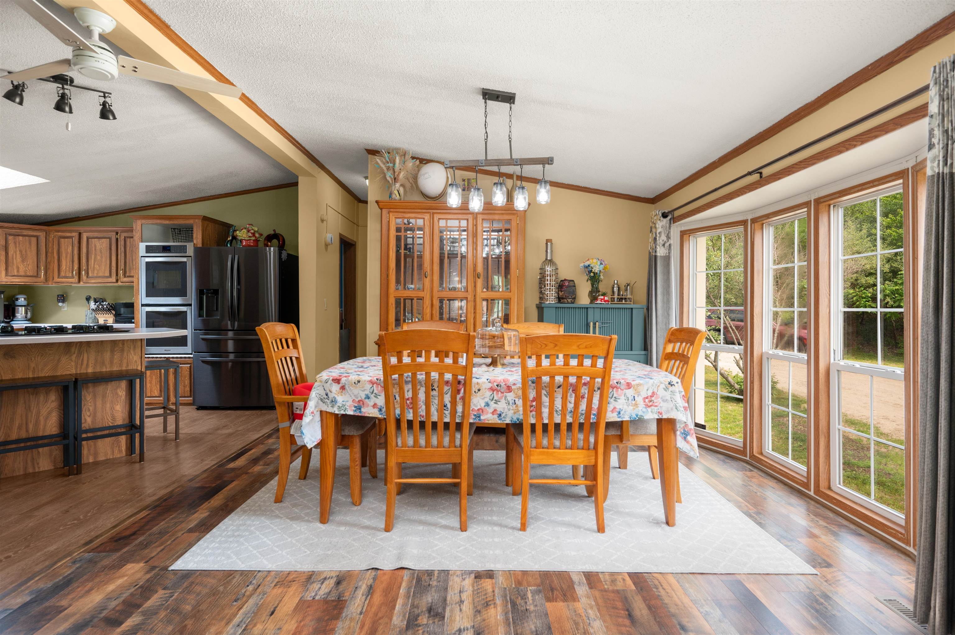 124 Chester Road Raymond, NH 03077 - Photo 18 of 43 Gallery Image 18