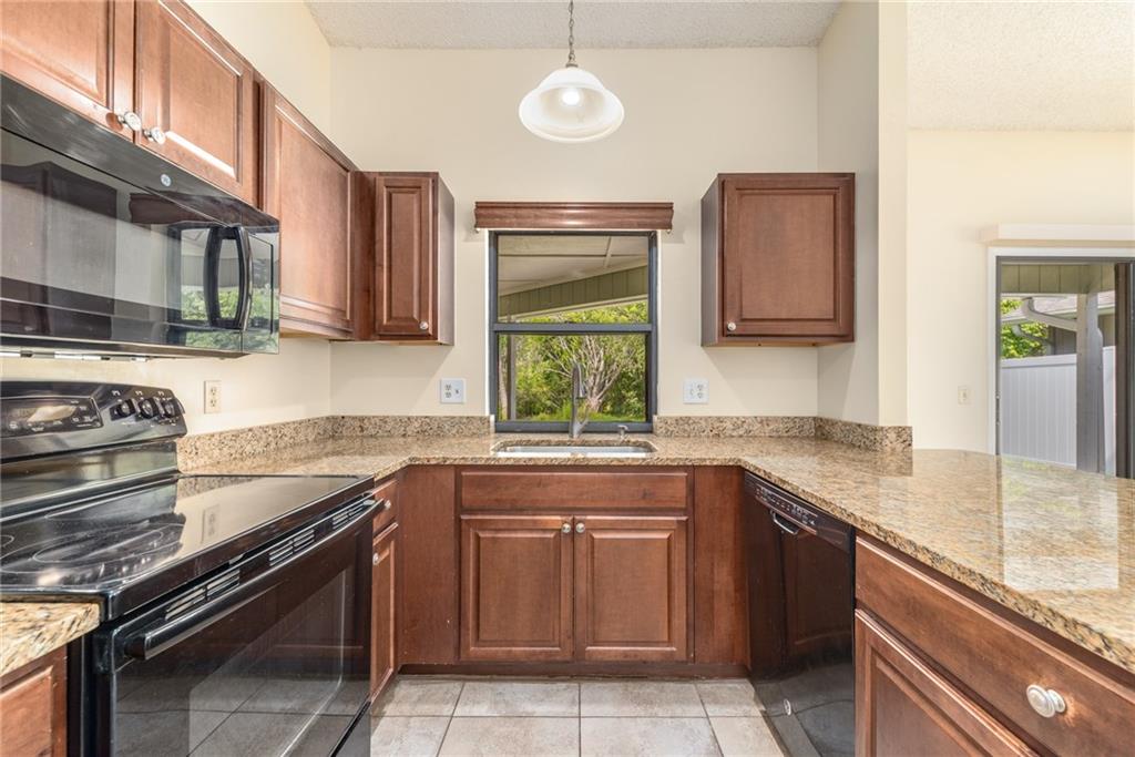 6798 Southeast Raintree Avenue Stuart, FL 34997 - Photo 16 of 18 Gallery Image 16