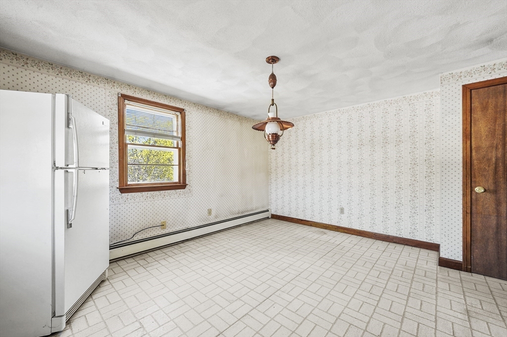 35 Stillwater Road Methuen, MA 01844 - Photo 21 of 42