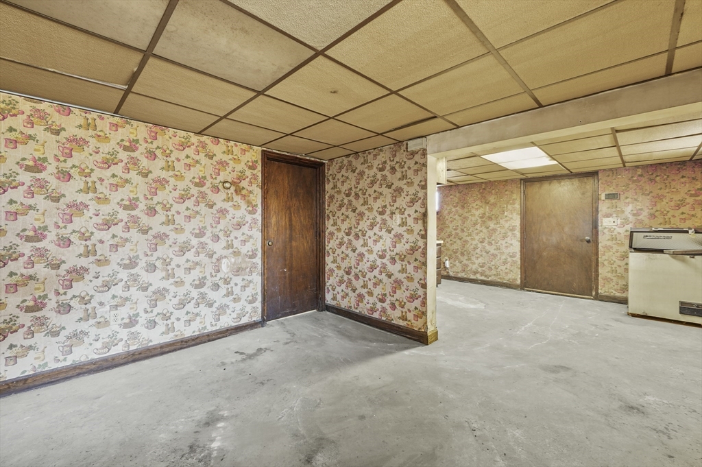 35 Stillwater Road Methuen, MA 01844 - Photo 31 of 42