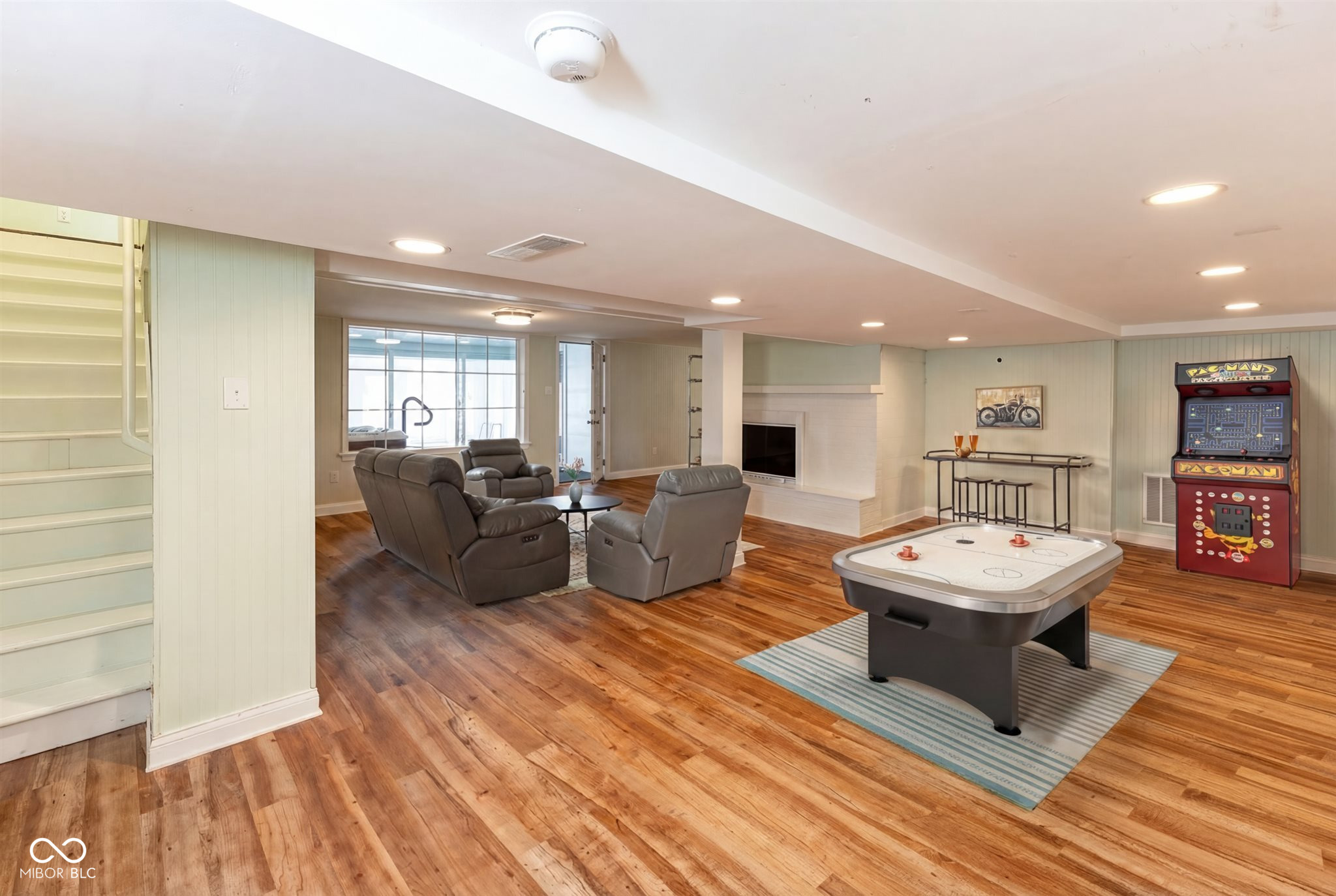 8650 Fall Creek Road Indianapolis, IN 46256 - Photo 17 of 85 Gallery Image 17