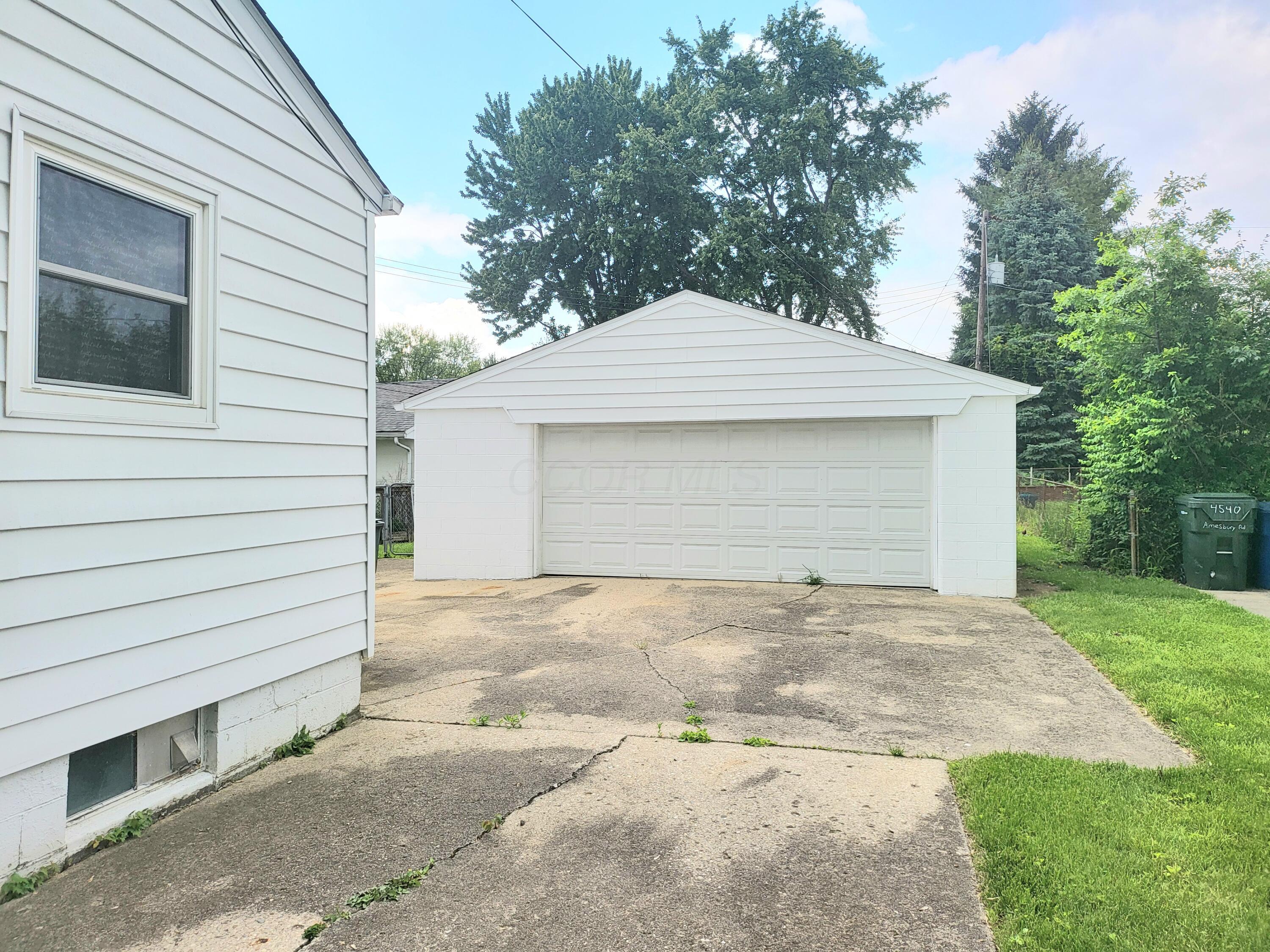 4530 Amesbury Road Columbus, OH 43227 - Photo 17 of 22 1000024462