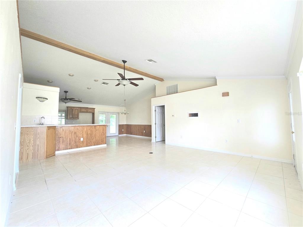 820 Shamrock Drive Sebring, FL 33875 - Photo 5 of 38 a view of an empty room