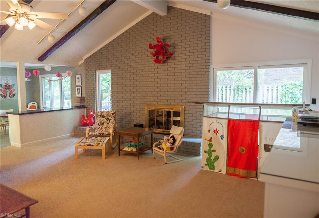801 Ragsdale Road Jamestown, NC 27282 - Photo 9 of 25 Gallery Image 9