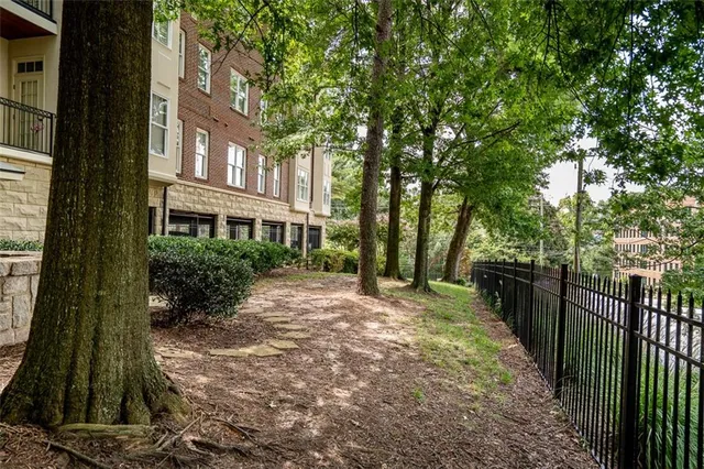 $499,000 | 825 Highland Lane Northeast, Unit 1112, Atlanta, GA 30306