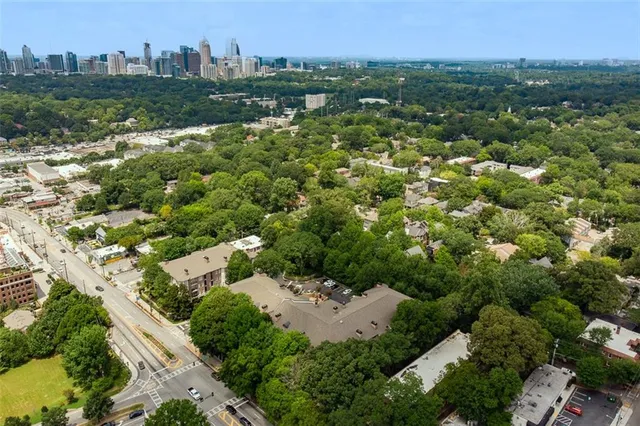 $499,000 | 825 Highland Lane Northeast, Unit 1112, Atlanta, GA 30306