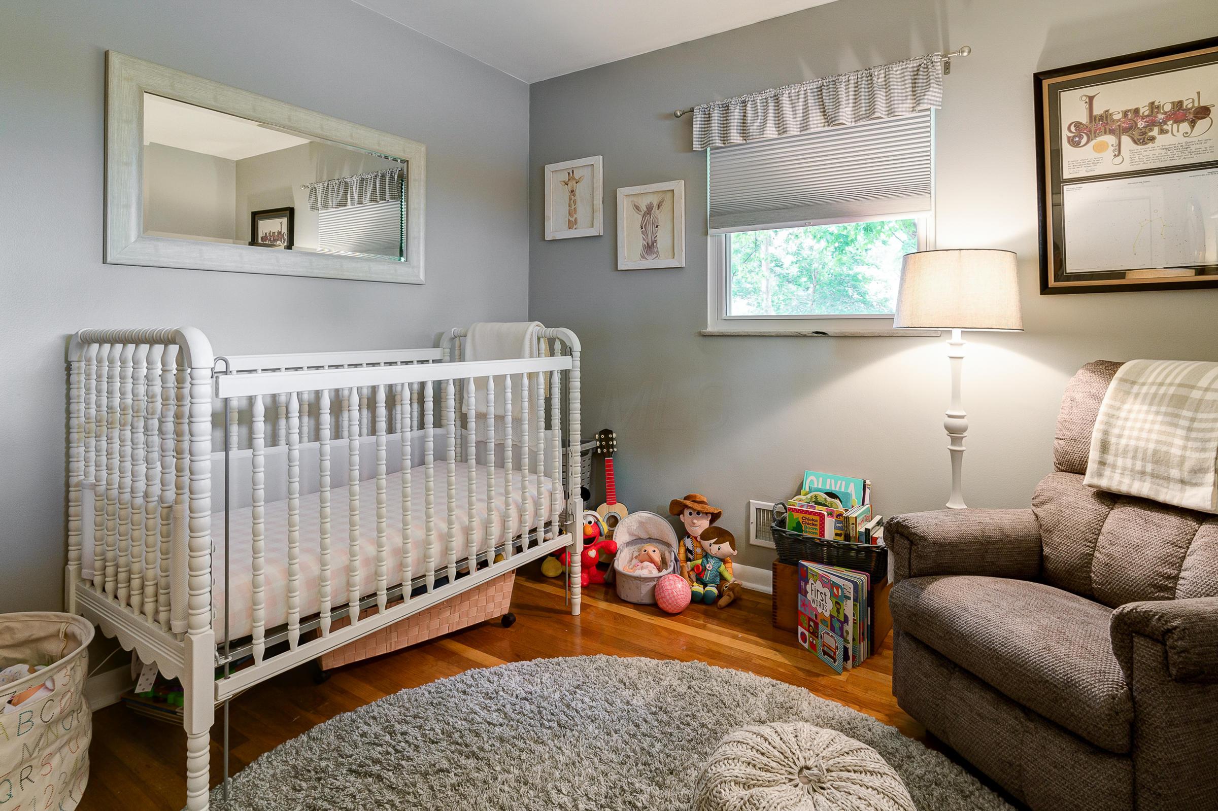 2191 Nottingham Road Columbus, OH 43221 - Photo 17 of 28