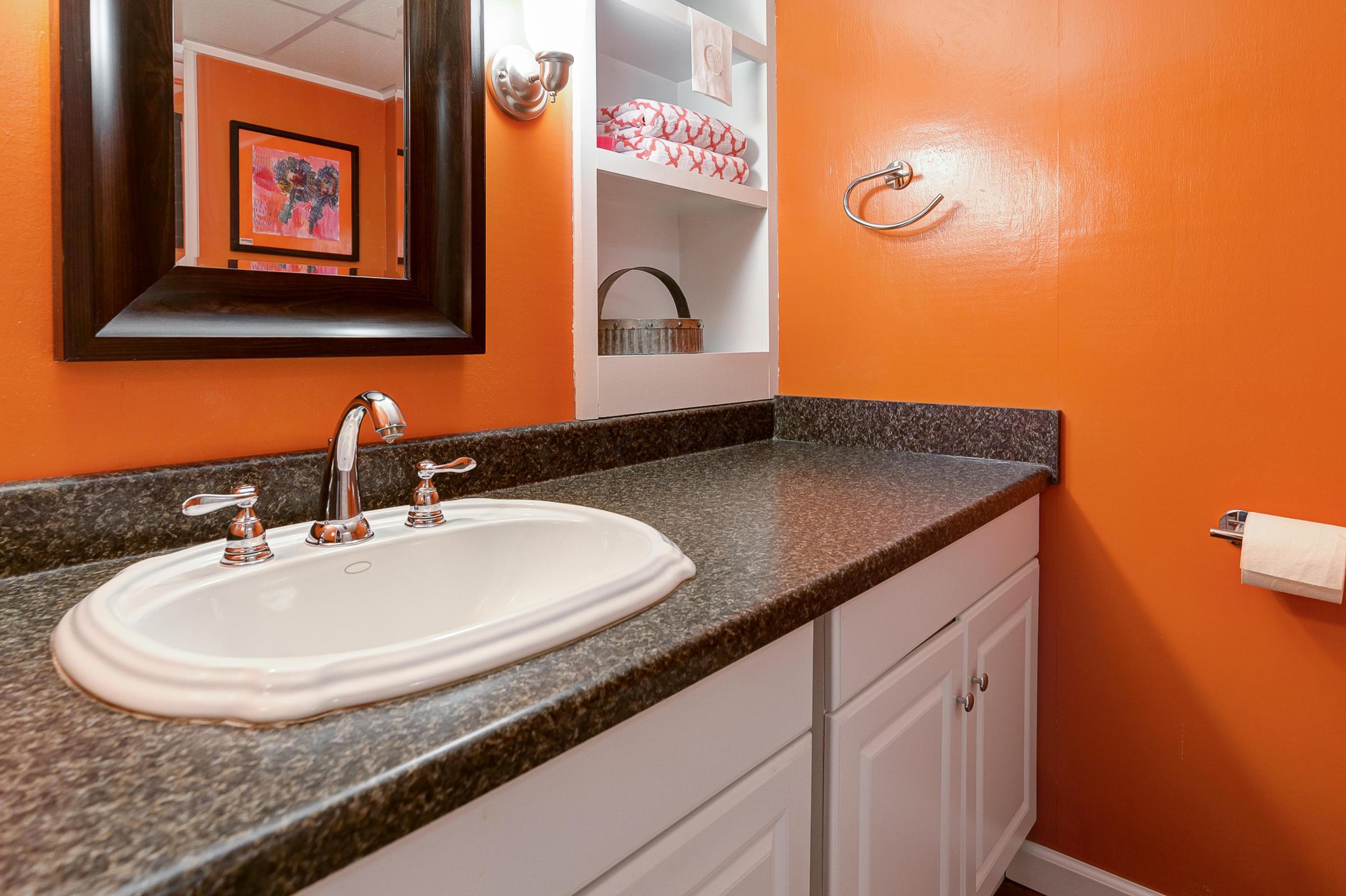 2191 Nottingham Road Columbus, OH 43221 - Photo 24 of 28
