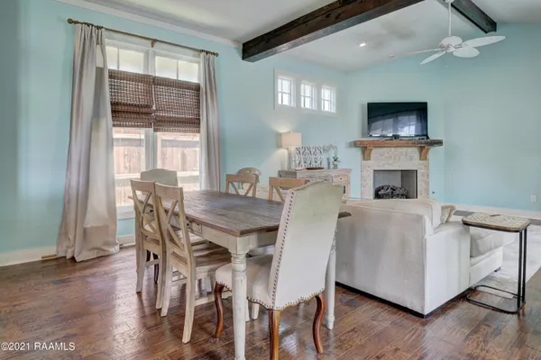 $2,950 | 108 Beaulac Lane, Lafayette, LA 70508