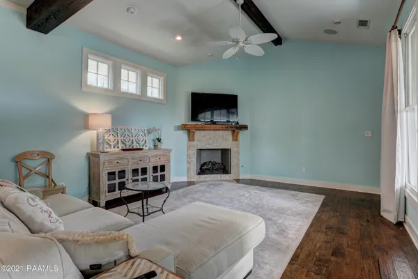 $2,950 | 108 Beaulac Lane, Lafayette, LA 70508