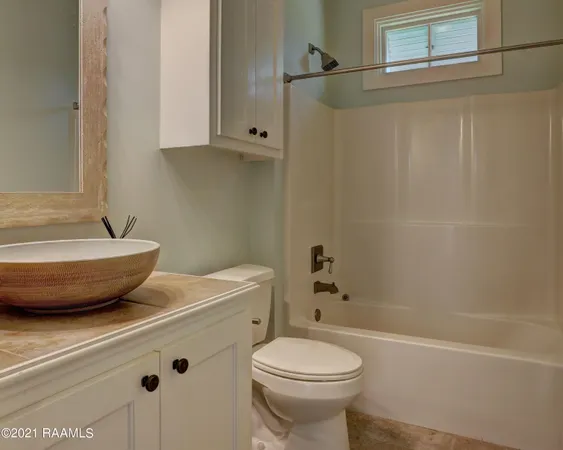 $2,950 | 108 Beaulac Lane, Lafayette, LA 70508