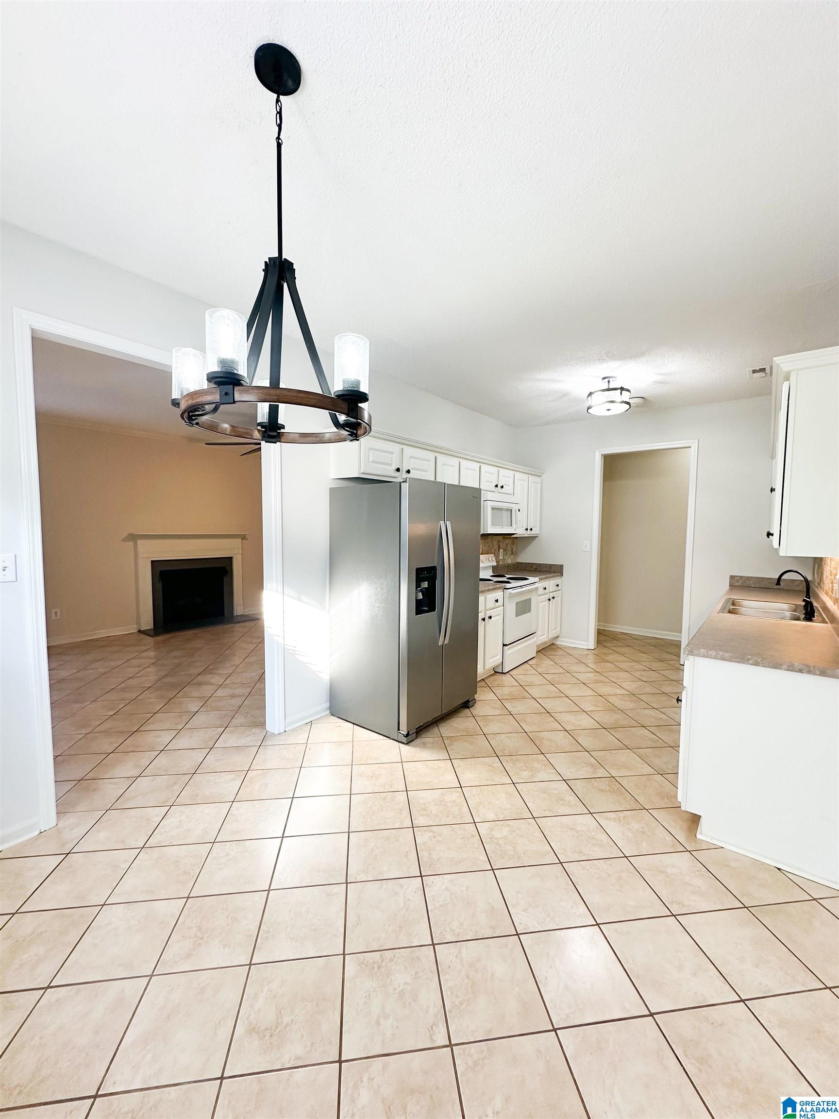 8564 Dover Drive Leeds, AL 35094 - Photo 14 of 37