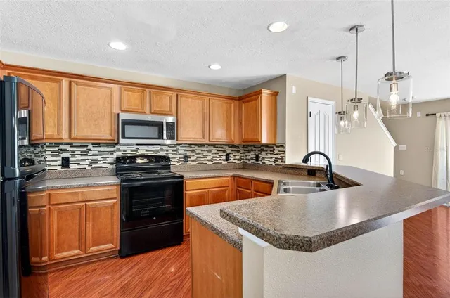 $232,000 | 10851 Kensington Park Avenue, Riverview, FL 33578