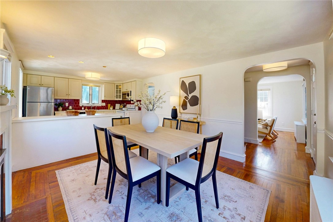 152 Audubon Road Warwick, RI 02888 - Photo 8 of 49