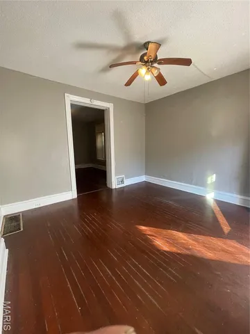 $109,900 | 2711 Keokuk Street, St. Louis, MO 63118