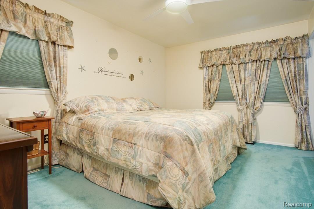 1669 West Gunn Road Rochester, MI 48306 - Photo 22 of 44 1669-Gunn-025.jpg