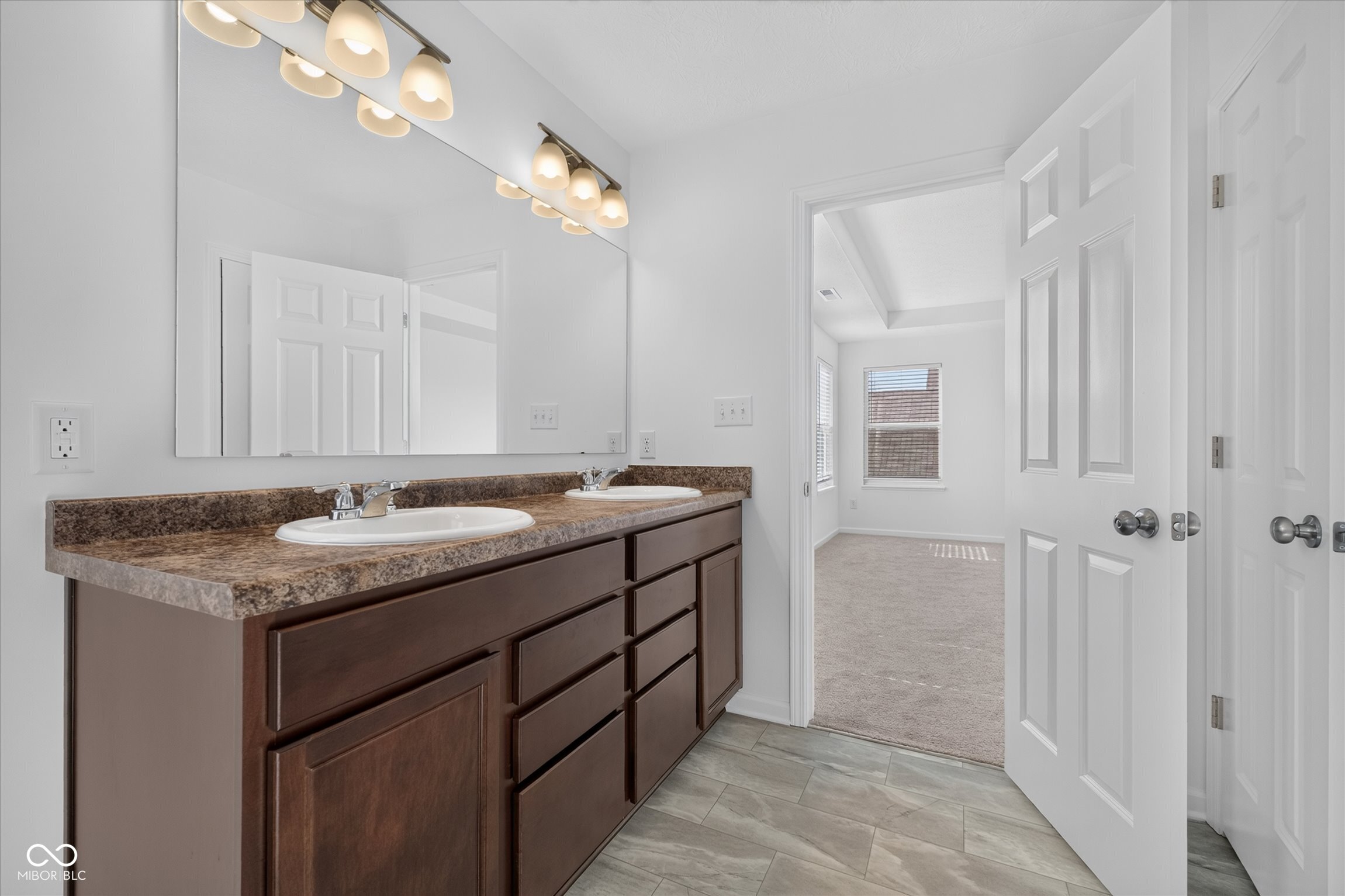 5115 Triple Crown Way Indianapolis, IN 46237 - Photo 33 of 58