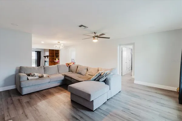 $475,000 | 1811 Forest Drive, Oldsmar, FL 34677