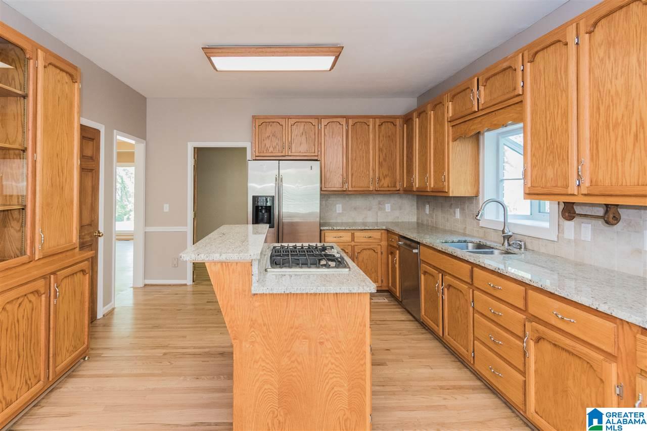 5129 Stratford Road Birmingham, AL 35242 - Photo 6 of 40