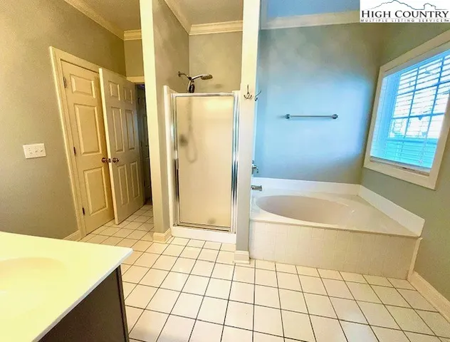 $373,000 | 144 Laurel Cottage Lane, Thurmond, NC 28683