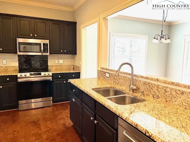 $373,000 | 144 Laurel Cottage Lane, Thurmond, NC 28683