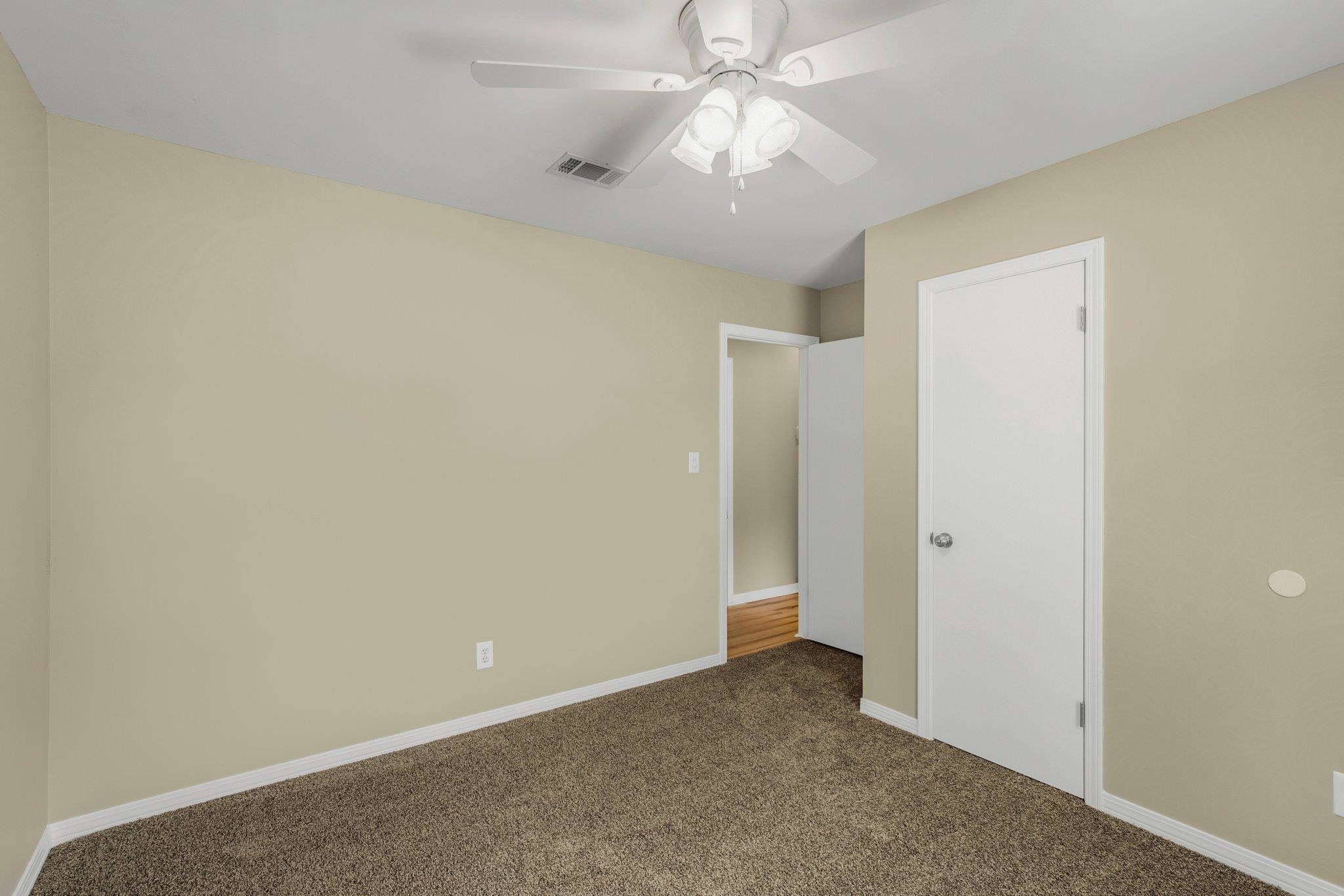 631 East Gate Circle Foley, AL 36535 - Photo 27 of 33 Bedroom 2