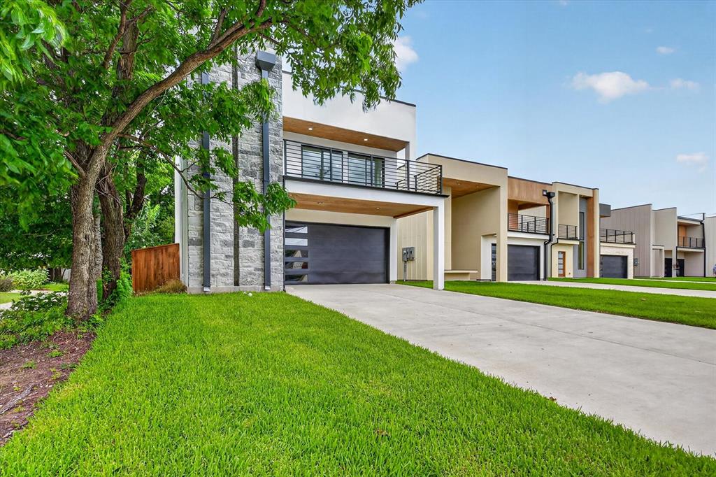 119 Rolston Road Irving, TX 75060 - Photo 3 of 30