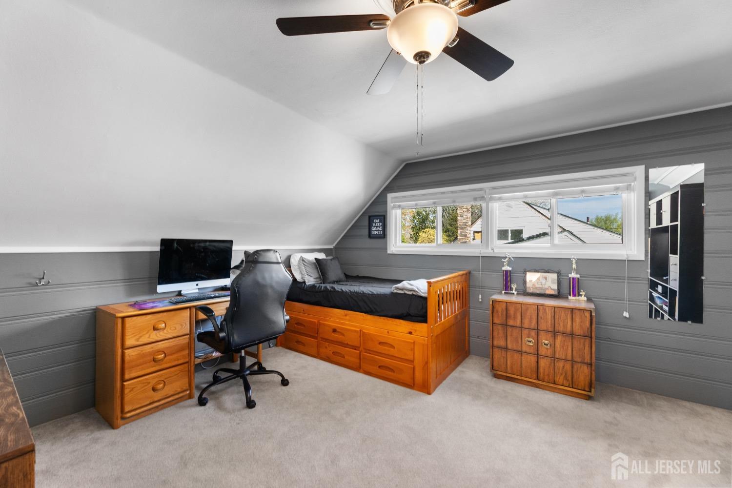 9 Pine Tree Road Old Bridge, NJ 08857 - Photo 28 of 46 a workspace with furniture and window